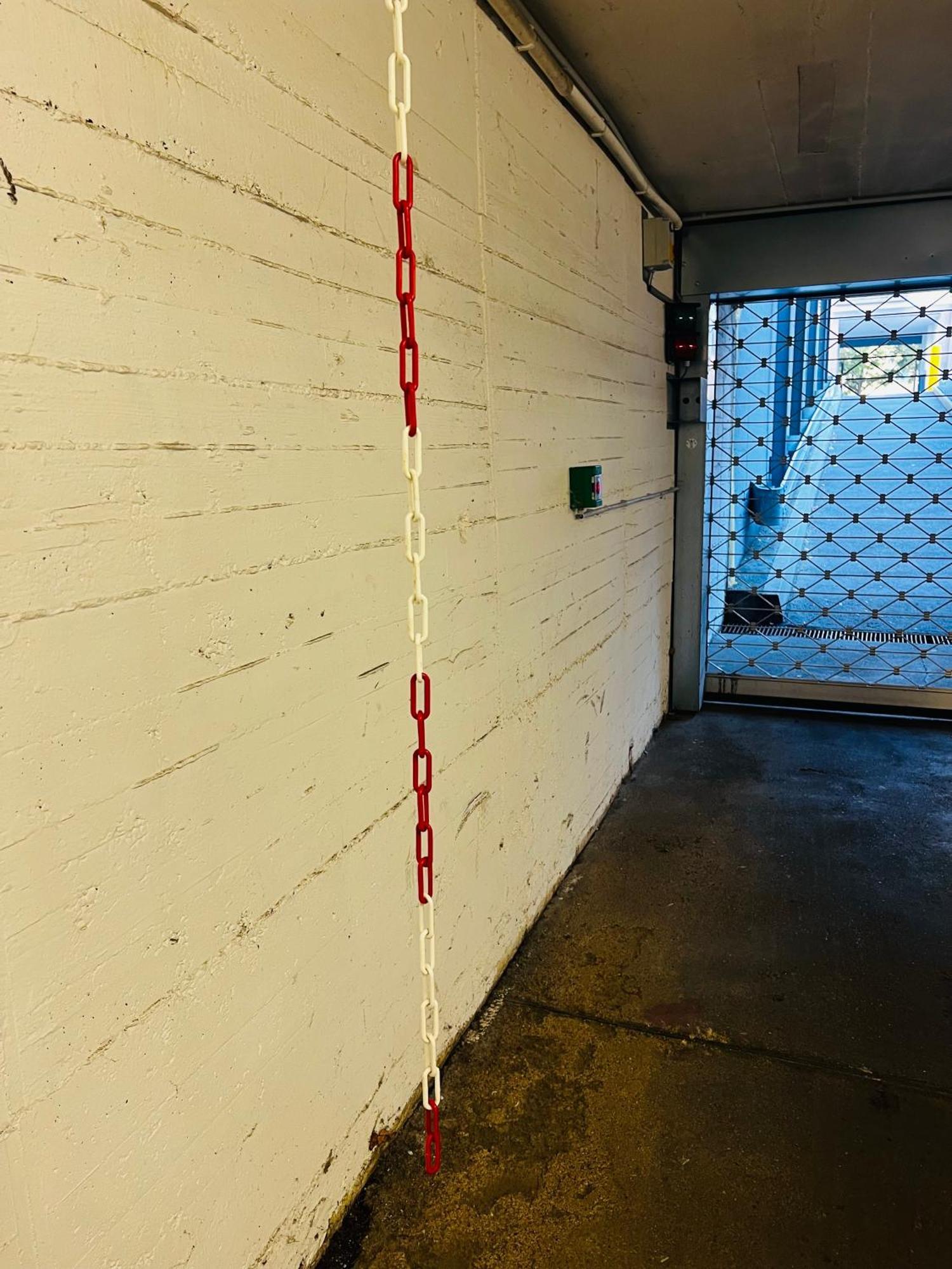 Ladenwohnung In Kreuzberg Mit Parkplatz In Einer Tiefgarage Берлин Екстериор снимка