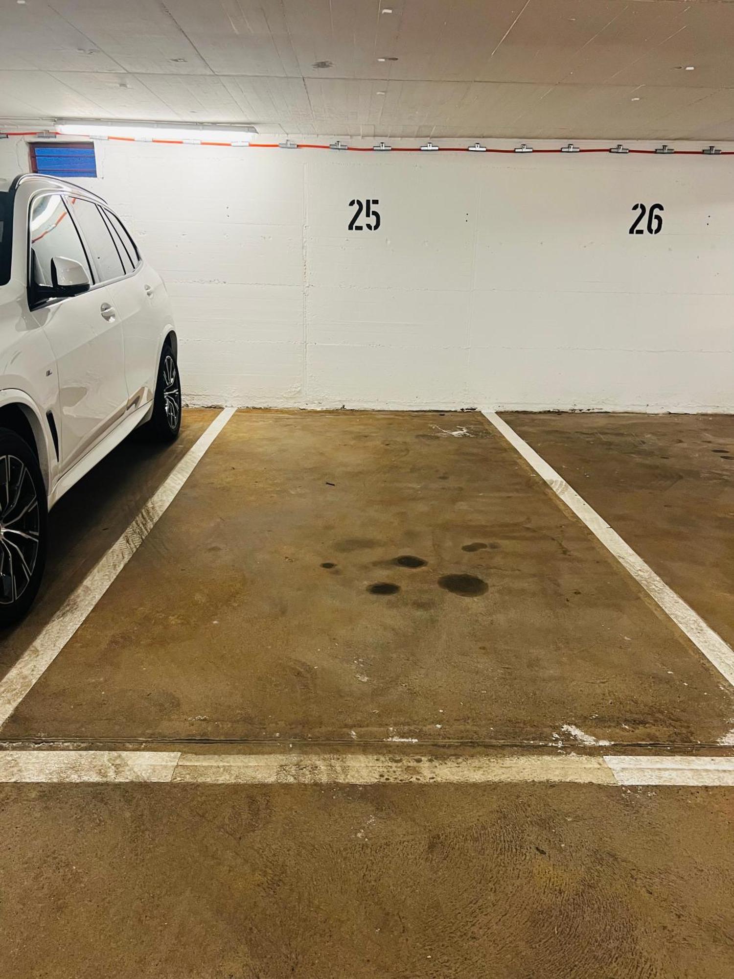 Ladenwohnung In Kreuzberg Mit Parkplatz In Einer Tiefgarage Берлин Екстериор снимка