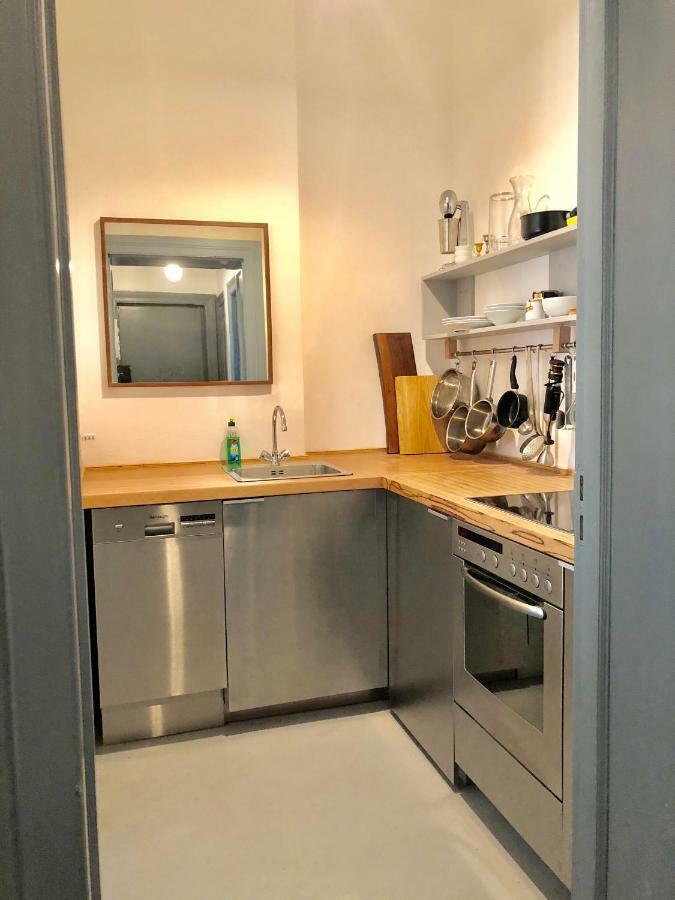 Ladenwohnung In Kreuzberg Mit Parkplatz In Einer Tiefgarage Берлин Екстериор снимка