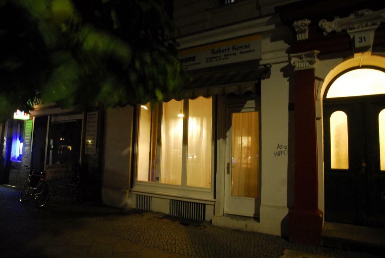 Ladenwohnung In Kreuzberg Mit Parkplatz In Einer Tiefgarage Берлин Екстериор снимка